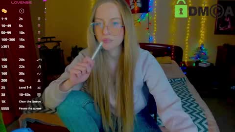 Snapshot of elinor_faith chatting on January 2025 12:31:02 PM elinor_faith online show from January 2025 12:31:02 PM
