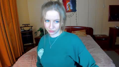 Snapshot of elinor_faith chatting on February 2025 03:28:02 PM elinor_faith online show from February 2025 03:28:02 PM