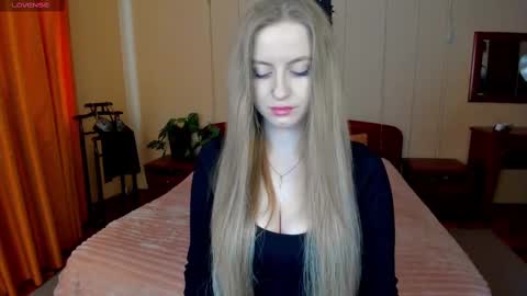 Snapshot of elinor_faith chatting on February 2025 12:19:01 PM elinor_faith online show from February 2025 12:19:01 PM