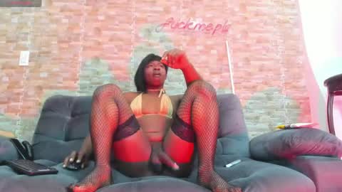 Snapshot of elis_cioccolato chatting on April 2026 10:26:02 PM elis_cioccolato online show from April 2026 10:26:02 PM