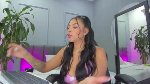 Elisa online show from March 2026 05:30:01 PM