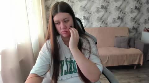 Aletta Oushen online show from October 2025 10:01:02 AM