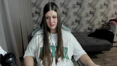 Aletta Oushen online show from February 2026 12:36:01 PM