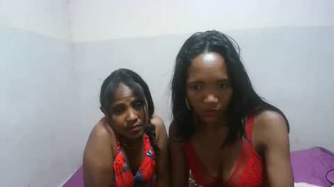 Snapshot of elisabet88 chatting on December 2025 06:24:02 PM elisabet88 online show from December 2025 06:24:02 PM