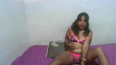 Snapshot of elisabet88 chatting on December 2025 06:30:02 AM elisabet88 online show from December 2025 06:30:02 AM