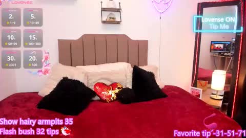 Elizabeth  online show from November 2025 12:05:02 PM