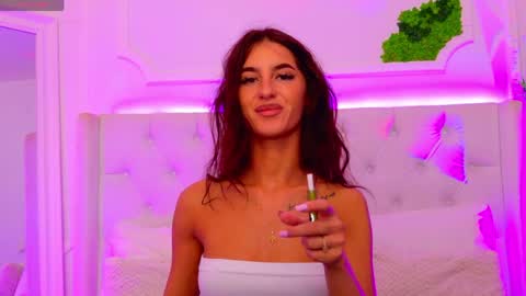 ElisaCharm online show from May 2026 04:10:02 AM