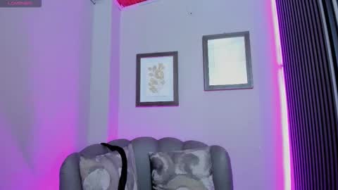 Elisa Sue online show from February 2026 04:33:02 AM