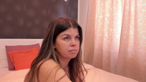 Elly online show from March 2026 10:43:01 AM