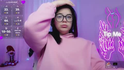 Eliss online show from December 2025 10:21:02 AM