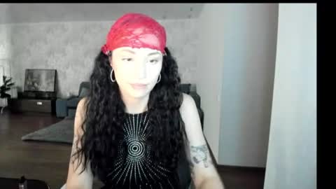 Eliss online show from July 2026 12:18:02 PM