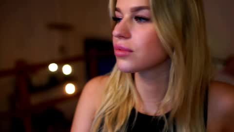 Sunflower  online show from September 2025 02:43:02 PM