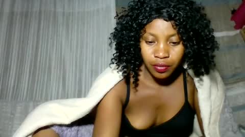 Snapshot of elita12010 chatting on June 2026 07:29:01 PM elita12010 online show from June 2026 07:29:01 PM