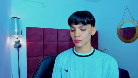 Snapshot of elite__models chatting on April 2026 10:09:02 PM Valentino Konny y Jhon online show from April 2026 10:09:02 PM