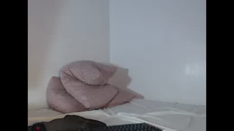 elitemanu online show from December 2025 03:49:02 AM