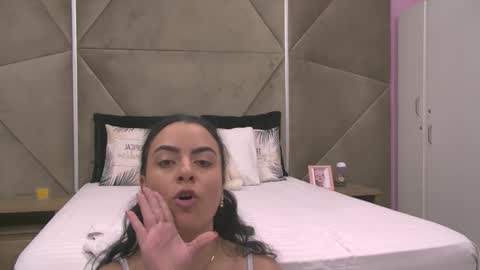 Eliza online show from October 2025 06:05:01 AM