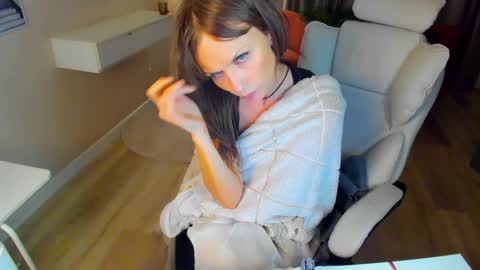 Snapshot of elizabe_th chatting on March 2025 12:15:01 AM Elizabethangel online show from March 2025 12:15:01 AM