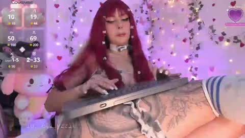 Snapshot of elizabeth_jing chatting on February 2025 12:21:02 AM Independent Model online show from February 2025 12:21:02 AM