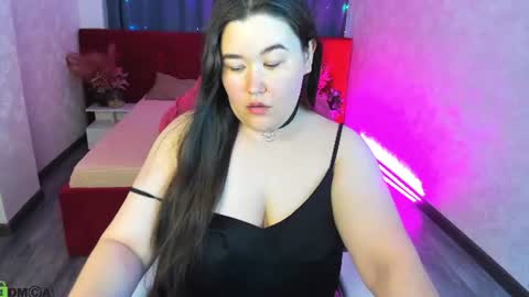 Snapshot of elizabeth_lia chatting on June 2026 09:21:02 AM Elizabeth Wed Thurs Frid Sat Sun 10 AM 13 PM online show from June 2026 09:21:02 AM