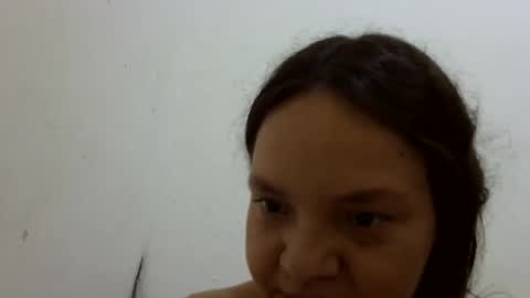 Snapshot of elizabeth_martinez_ chatting on December 2024 08:43:01 PM Elizabeth Martinez online show from December 2024 08:43:01 PM