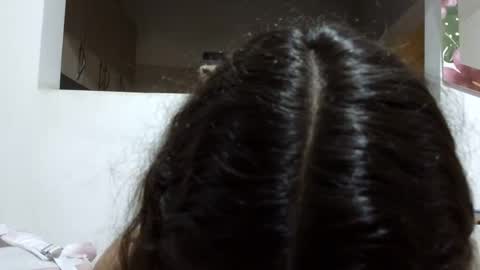 Snapshot of elizabeth_martinez_ chatting on January 2025 06:48:01 PM Elizabeth Martinez online show from January 2025 06:48:01 PM