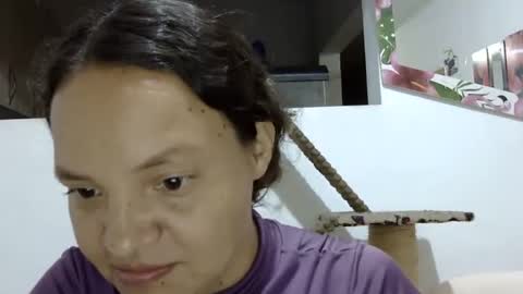 Snapshot of elizabeth_martinez_ chatting on February 2025 12:25:02 AM Elizabeth Martinez online show from February 2025 12:25:02 AM