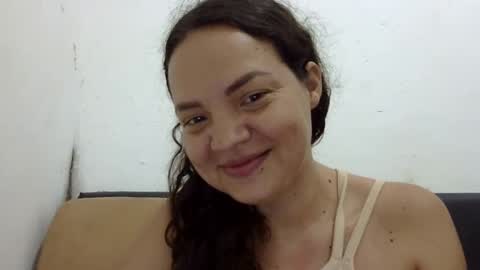 Snapshot of elizabeth_martinez_ chatting on October 2025 03:53:01 PM Elizabeth Martinez online show from October 2025 03:53:01 PM