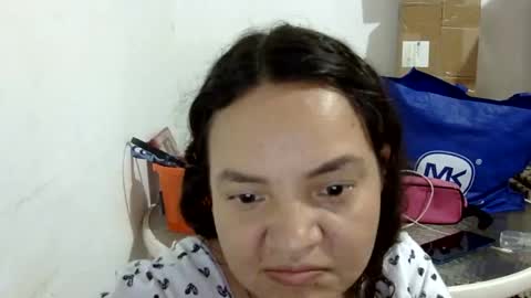 Snapshot of elizabeth_martinez_ chatting on May 2026 06:05:02 PM Elizabeth Martinez online show from May 2026 06:05:02 PM