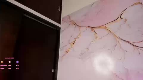 Elizabeth Swan online show from March 2026 02:55:02 PM