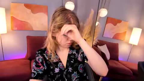 Snapshot of elizabethvane chatting on July 2026 05:50:02 AM Elizabeth online show from July 2026 05:50:02 AM