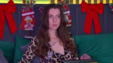 Snapshot of elizabetwilsoon chatting on January 2025 04:20:01 PM Elizabet online show from January 2025 04:20:01 PM