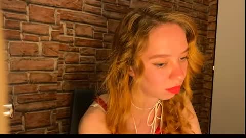 Eliza online show from June 2026 07:49:01 PM