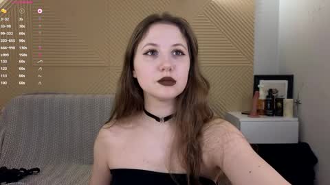 Lisa  online show from April 2026 02:26:01 PM