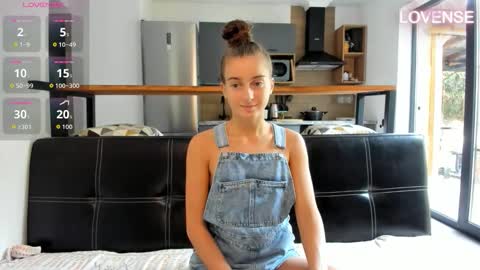 Eliz                               online show from November 2025 09:53:02 AM