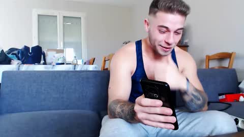 elkafit28 online show from April 2026 12:35:02 PM