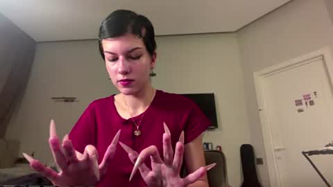 Snapshot of elkeschwenke chatting on July 2026 08:18:01 AM Eva online show from July 2026 08:18:01 AM