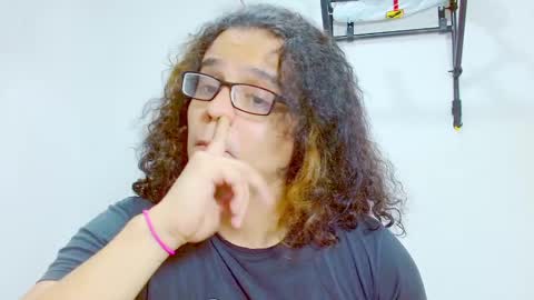 Diana online show from January 2025 04:23:02 PM