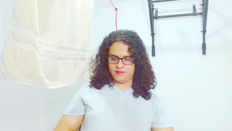 Diana online show from January 2025 11:44:02 PM