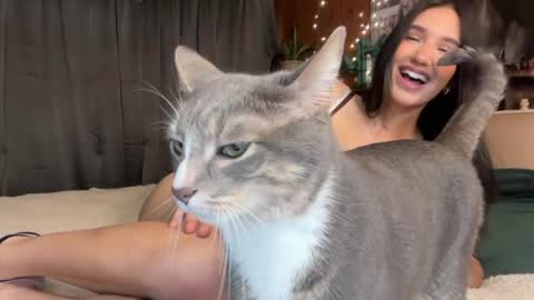 Snapshot of ella2sweet chatting on April 2026 02:07:02 PM Ella online show from April 2026 02:07:02 PM