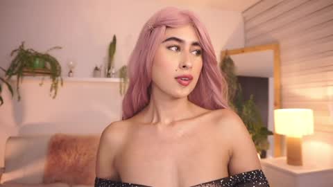 ELLA OWEN online show from March 2026 08:21:02 PM