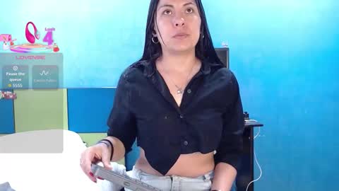 Snapshot of ella_rouse1 chatting on February 2026 12:15:02 PM ella rouse online show from February 2026 12:15:02 PM