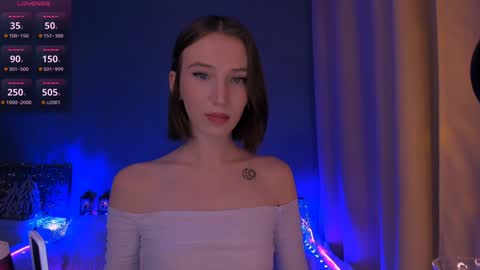 ellaamber online show from January 2025 09:15:02 PM