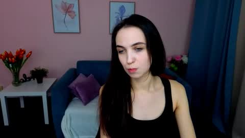 Snapshot of ellaasteele chatting on October 2025 09:15:01 PM ellaasteele online show from October 2025 09:15:01 PM