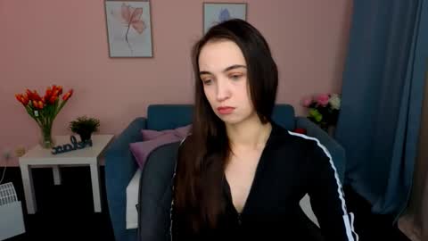 Snapshot of ellaasteele chatting on October 2025 08:53:02 PM ellaasteele online show from October 2025 08:53:02 PM
