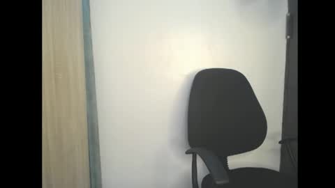 ella online show from April 2026 06:08:01 AM