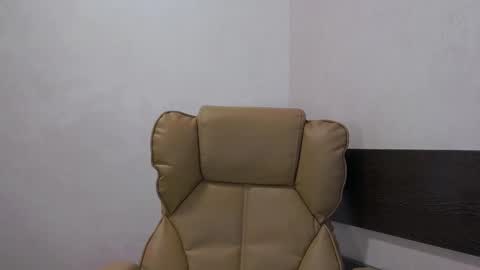 Ella online show from March 2026 06:39:02 AM