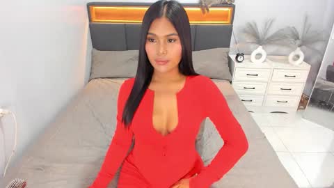 Snapshot of ellabrown_ chatting on February 2026 03:55:02 AM SINGLE PO online show from February 2026 03:55:02 AM