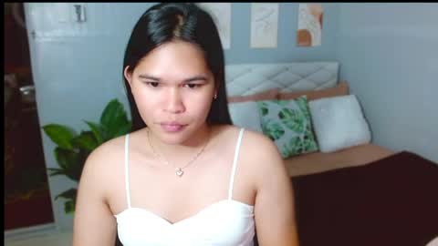 Snapshot of ellaford chatting on June 2026 02:45:02 AM EllaFord online show from June 2026 02:45:02 AM