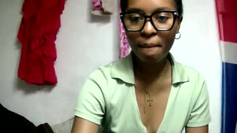 ellah245 online show from February 2026 08:57:02 PM