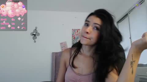Snapshot of ellajonz chatting on June 2026 07:47:01 PM Ella Amoneth online show from June 2026 07:47:01 PM